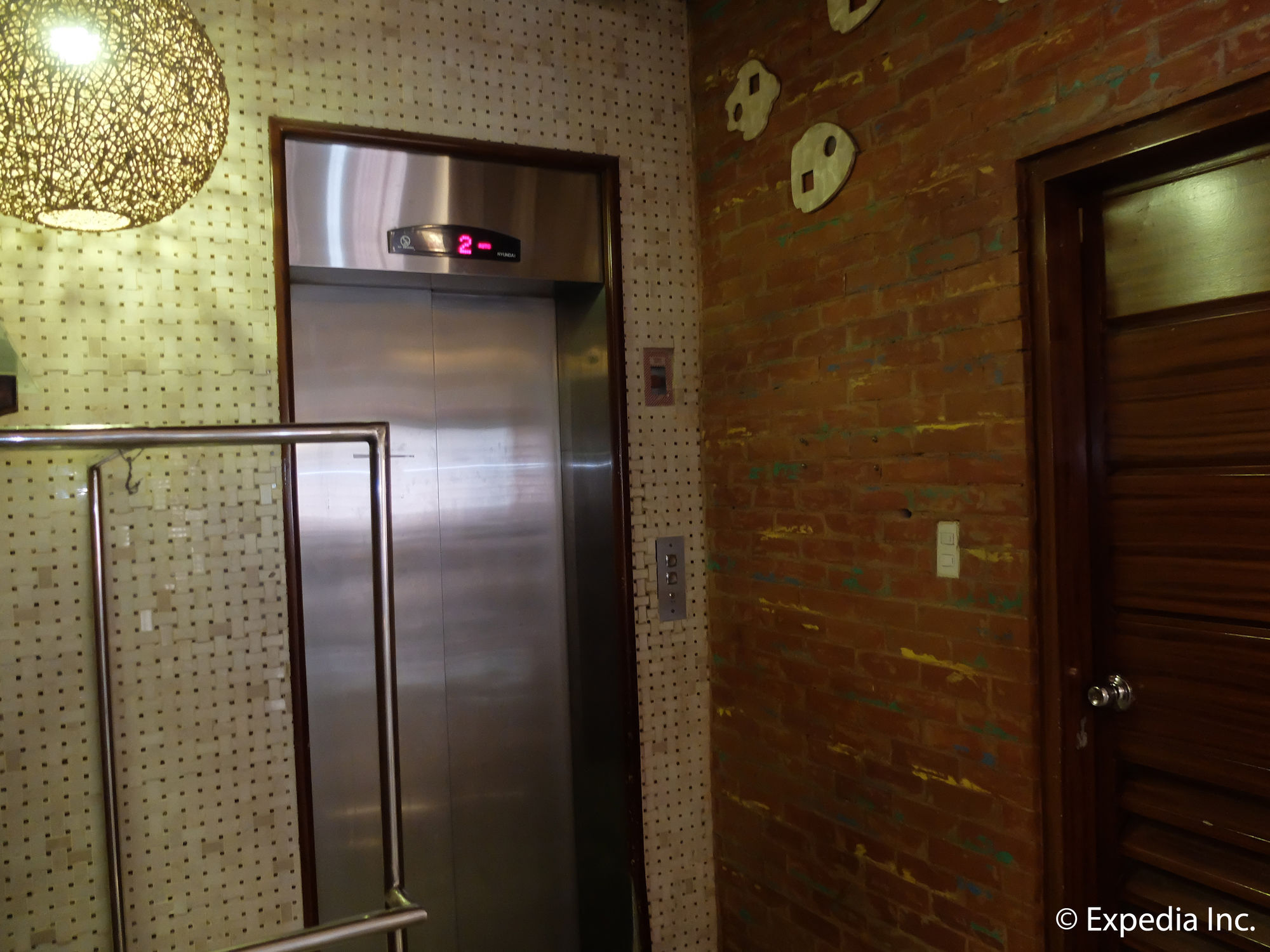Imerex Plaza Hotel Анхелес Екстериор снимка